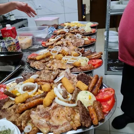 Restoran Bmb Nocleg ze śniadaniem *